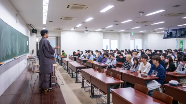 【2026年5月】日本薬科大学 特別講演 ─ 薬剤師のキャリアの先にある、自分らしい生き方